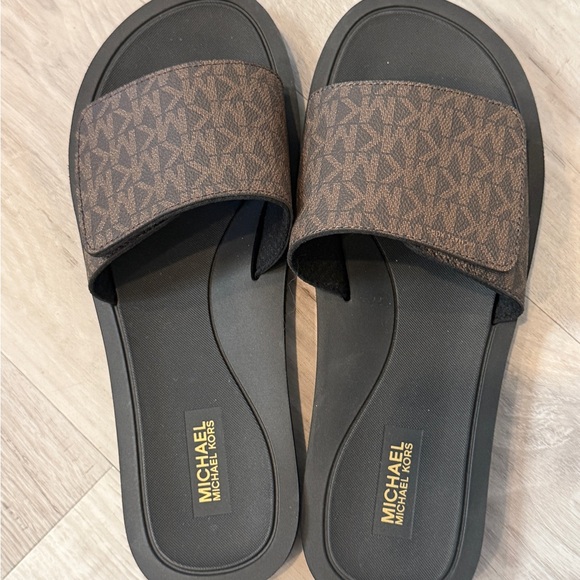 Michael Kors Brown and Black Slippers - Picture 1 of 3